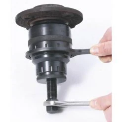 CORPS D'EXTRACTEUR POUR K303 SAM OUTILLAGE - P36758 -Milwaukee Tool Shop 3675 02 7